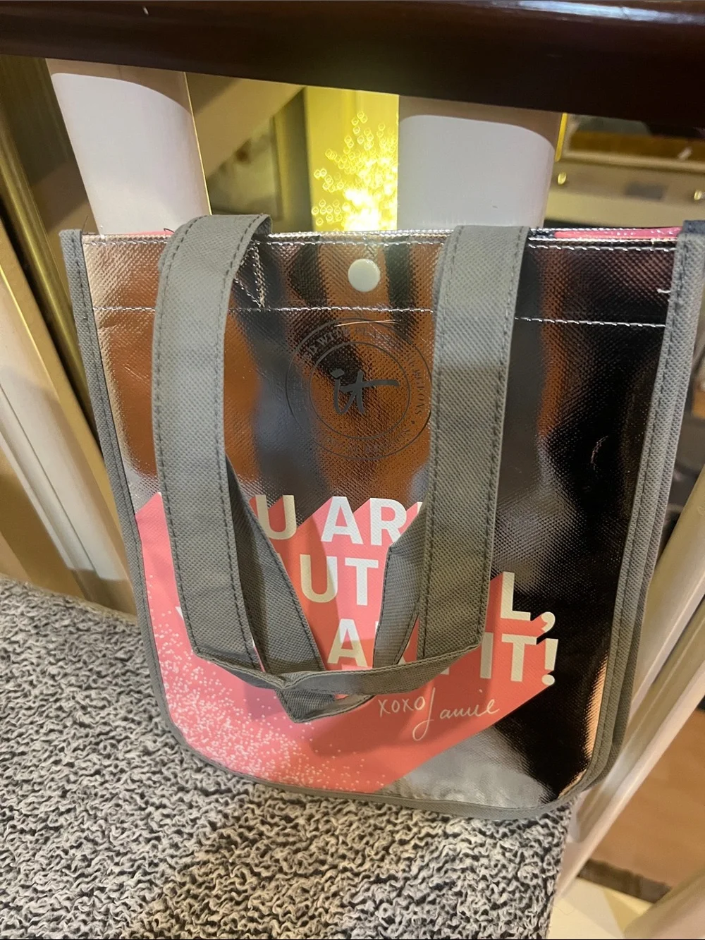 Set of 3 It Cosmetic Bags
